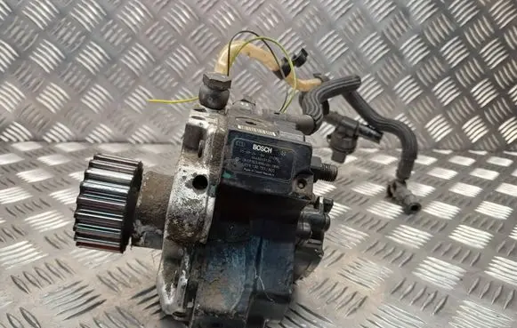 Audi A6 S6 C6 4F Fuel injection high pressure pump 0445010125 059130755J 0928400572