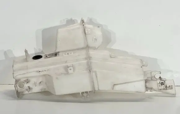 KIA Sportage Windshield washer fluid reservoir/tank 98610F1900