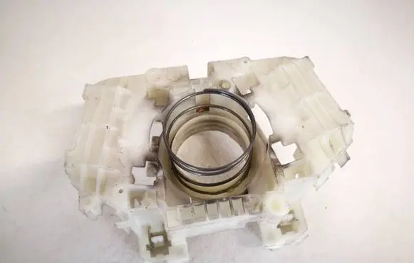 Mitsubishi Colt Other exterior part mr986424