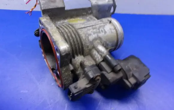 BMW 3 E36 Throttle body valve 1247594