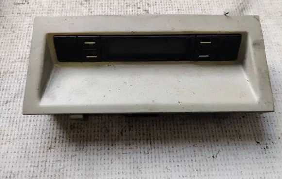 Volkswagen Transporter - Caravelle T5 Screen/display/small screen 7L6919044H SW0530