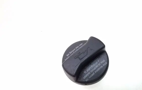 Audi A6 S6 C4 4A Oil filler cap 026103485A