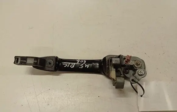 Mazda 5 Front door exterior handle