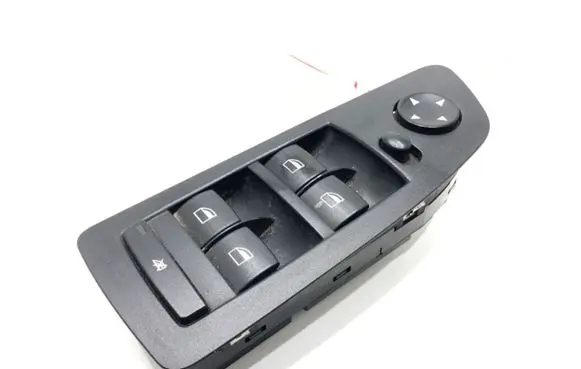 BMW 1 E81 E87 Electric window control switch 9155491
