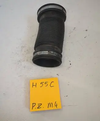 Audi A4 S4 B5 8D Air intake hose/pipe 8D0129627