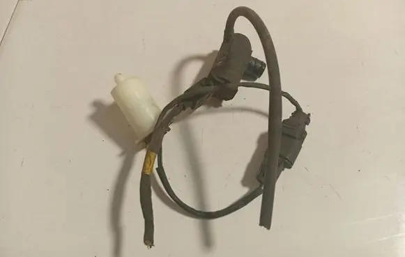 Hyundai Sonata Windscreen/windshield washer pump 985103K010