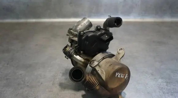 Skoda Yeti (5L) EGR valve cooler 04L131512AA 04L253120K 04L131501D