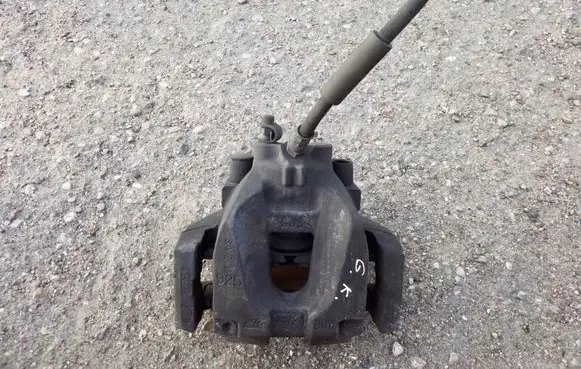 BMW 7 F01 F02 F03 F04 Rear brake caliper 925