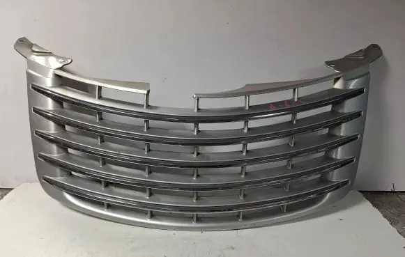 Chrysler PT Cruiser Front bumper upper radiator grill