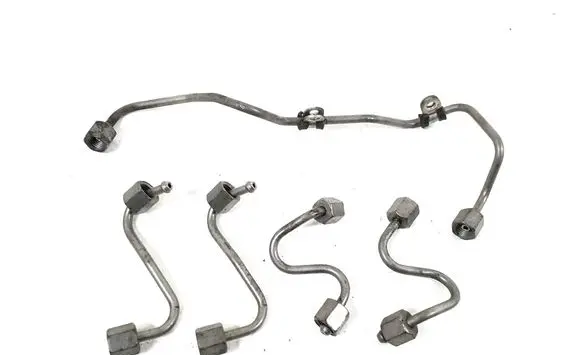 Mercedes-Benz B W246 W242 Fuel injector supply line/pipe 