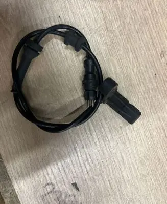 Renault Laguna I ABS rear brake sensor 7700416065