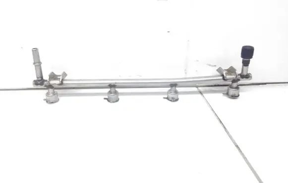 Opel Zafira B Fuel main line pipe 