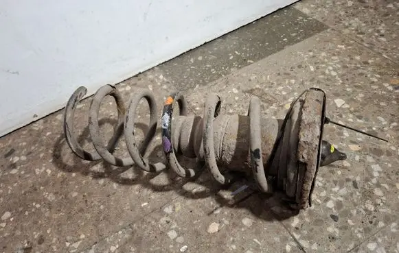 Volvo S60 Rear coil spring