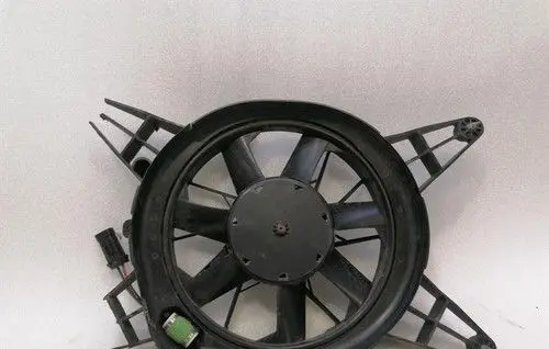 Ferrari Portofino Radiator cooling fan shroud