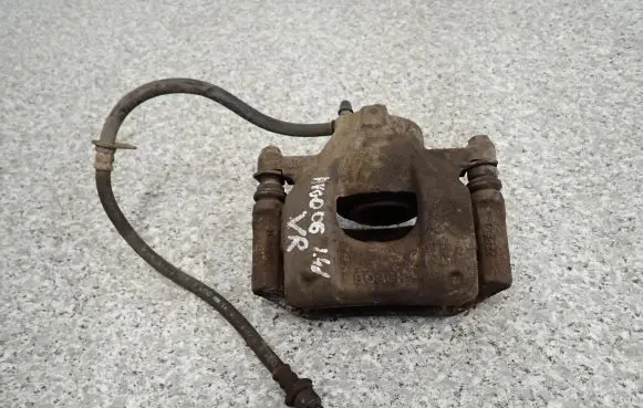 Toyota Aygo AB10 Front brake caliper