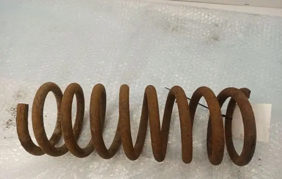 Mercedes-Benz COMPAKT W115 Rear coil spring