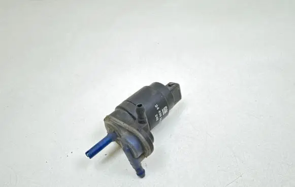Ford Focus Windscreen/windshield washer pump 24439254