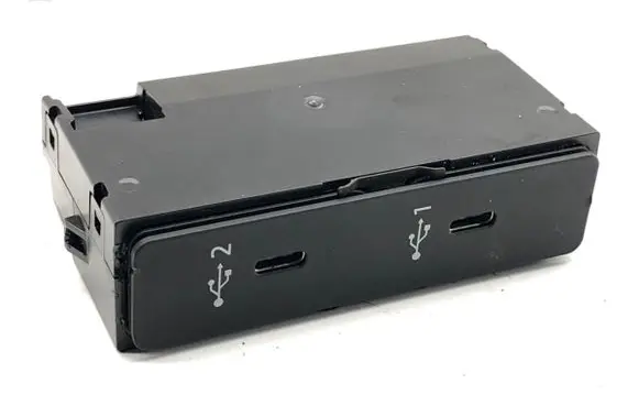 Audi Q3 F3 USB socket connector 83A035736A