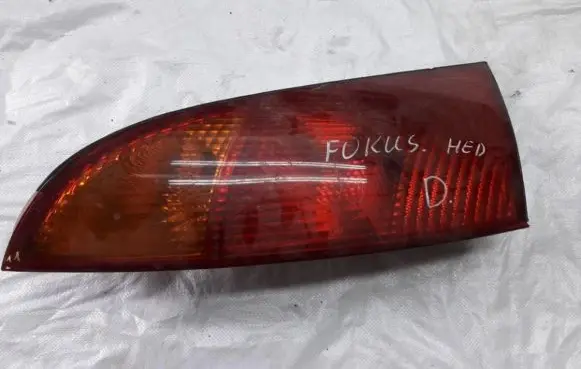 Ford Focus Rear/tail lights 1m5113405 1m51-13405