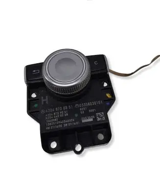 Mercedes-Benz C W204 Head unit multimedia control A2048708851 A2048709051 A2044420268