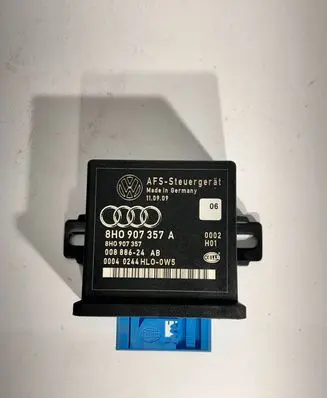 Audi A4 S4 B8 8K Light module LCM 8H0907357A