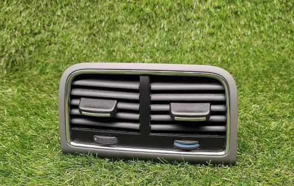 Audi Q5 SQ5 Rear air vent grill 8K0819203E