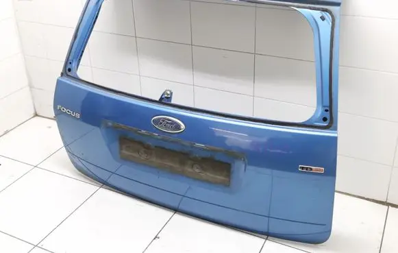 Ford Focus Tailgate/trunk/boot lid