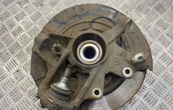 Mercedes-Benz ML W164 Rear wheel hub spindle/knuckle 