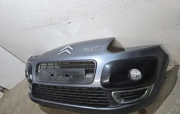 Citroen C3 Picasso Front bumper
