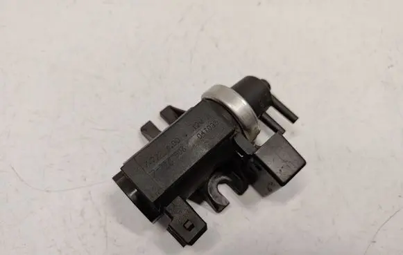 Valve vacuum