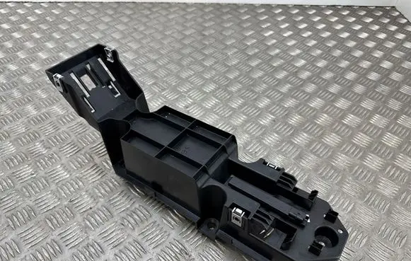 Opel Mokka B Other center console (tunnel) element 9834675480A