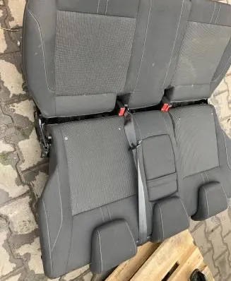 Ford B-MAX Second row seats 