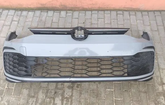Volkswagen Golf VIII Front bumper