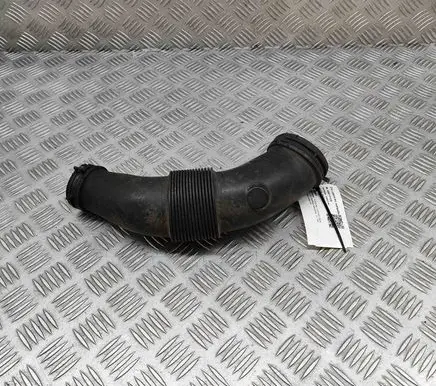 Porsche Cayenne (92A) Air intake duct part 7P0129627C