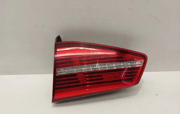 Volkswagen PASSAT B8 Tailgate rear/tail lights 3G9945308A 01450201