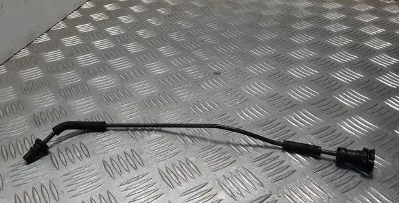 Land Rover Evoque I Clutch pipe/line 30684315
