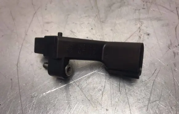 Volkswagen Golf VI Crankshaft position sensor 036906433C