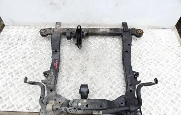 Opel Zafira C Front subframe