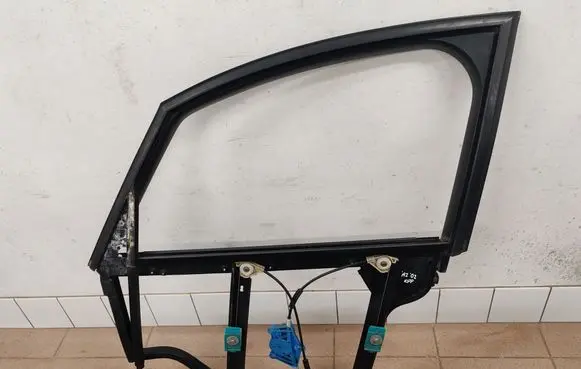 Audi A2 Front window lifting mechanism without motor 8Z0837753