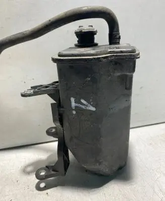 Volkswagen Jetta V Active carbon filter fuel vapour canister 1K0201801