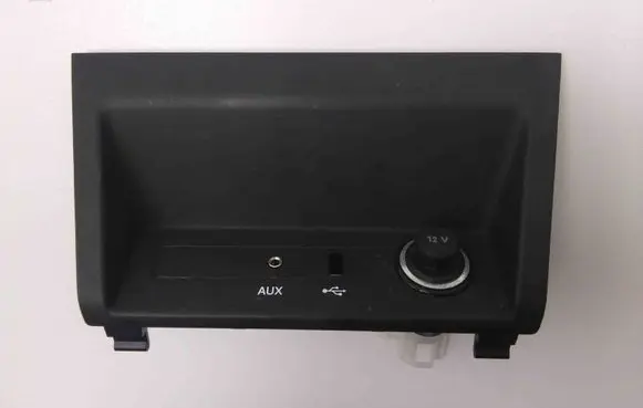 Skoda Fabia Mk3 (NJ) AUX in-socket connector 6V0857367A