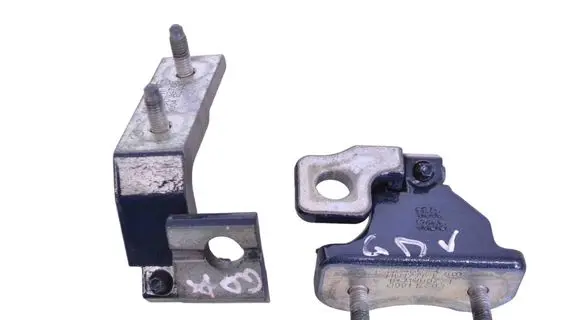 Mercedes-Benz B W247 Rear door upper hinge A046574
