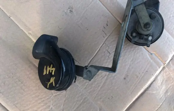 Mercedes-Benz Vaneo W414 Horn signal