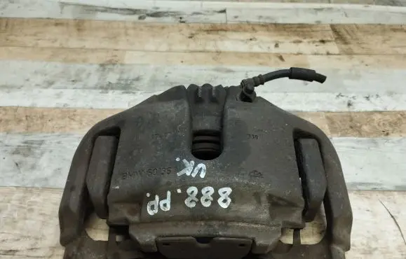 BMW 7 F01 F02 F03 F04 Front brake caliper