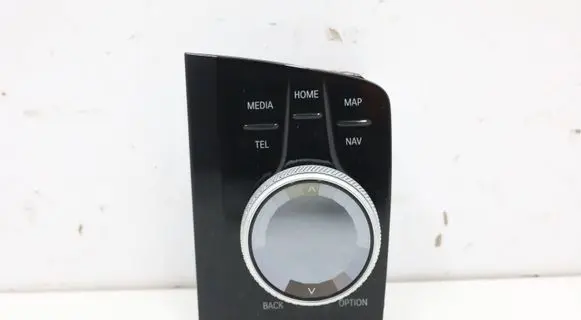 BMW X5 G05 Head unit multimedia control 5A371C6MWGK080626 5A371C6