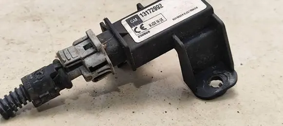 Opel Vectra C Tire pressure sensor 13172992