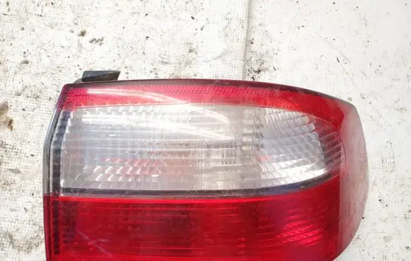 Renault Laguna II Rear/tail lights 8200002474