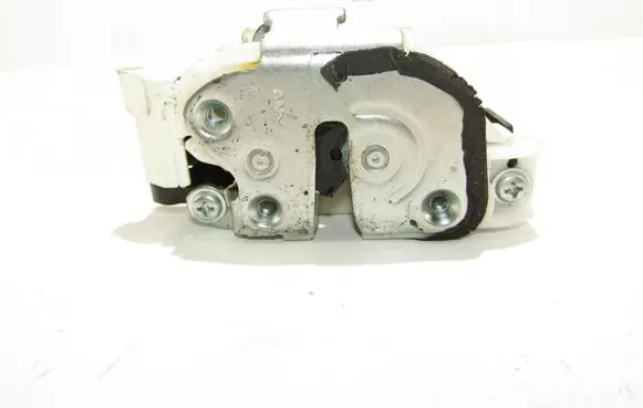 Mitsubishi Outlander Front door lock