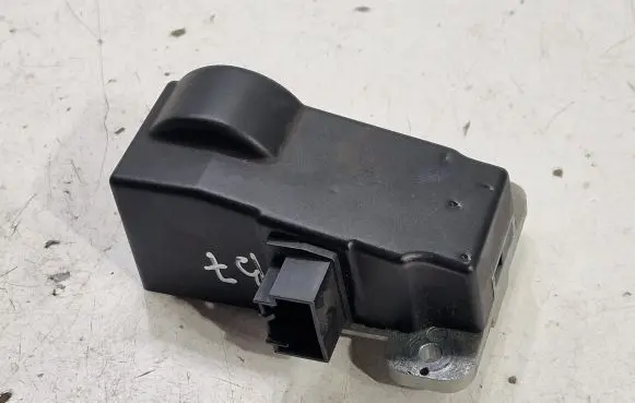 Steering wheel lock