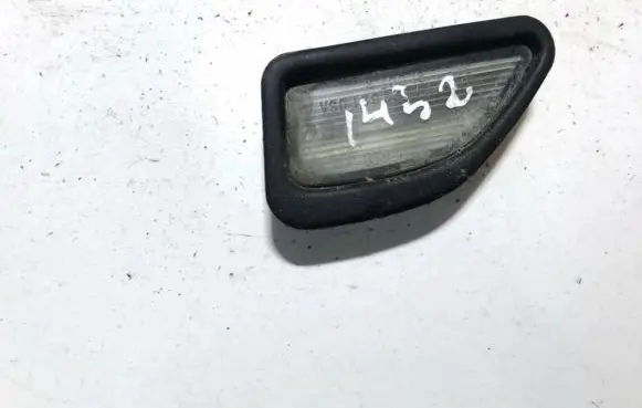Nissan Altima Number plate light